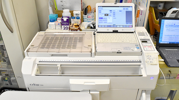 河野薬局の調剤器具