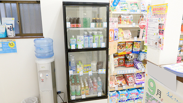 クオール薬局桜川店の飲食物