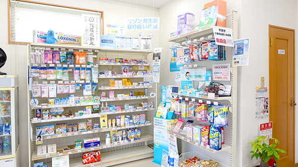 クオール薬局伴谷店の雑貨品