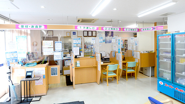 クオール薬局彦根店の受付/カウンター