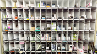 有限会社豊栄調剤薬局の薬棚