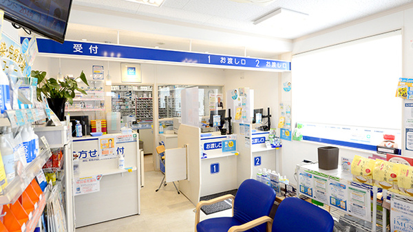 クオール薬局湯沢表町店の受付/カウンター