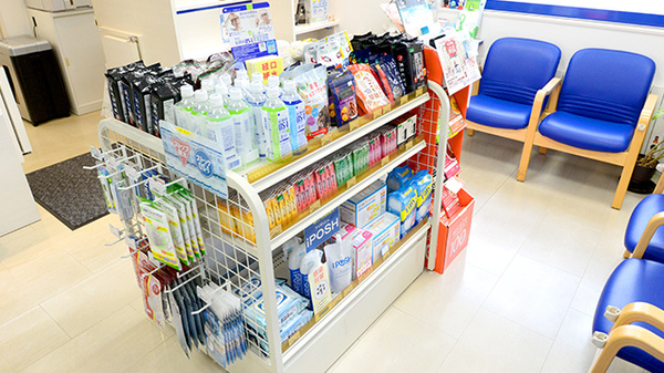 クオール薬局石脇店の雑貨品