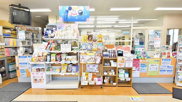 トマト薬局の受付/カウンター