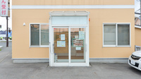 中央薬局将軍野店の入口
