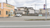 中央薬局将軍野店の駐車場