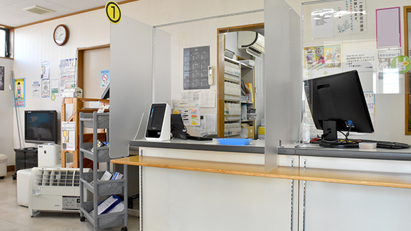 いずみ薬局の受付/カウンター