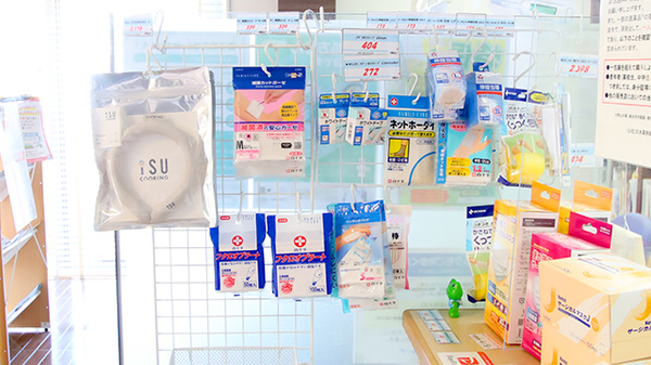 トリム薬局 春日新田店の雑貨品