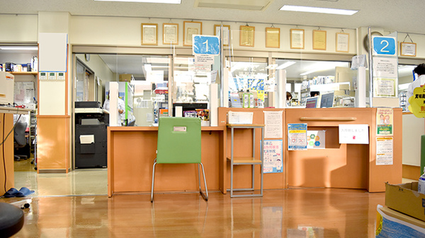 みのり薬局の受付/カウンター