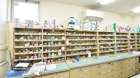 南魚沼センター薬局の薬棚