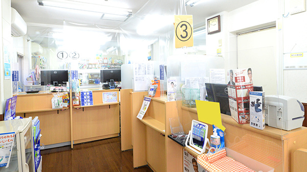 ＳＦＣ薬局貝塚店の受付/カウンター