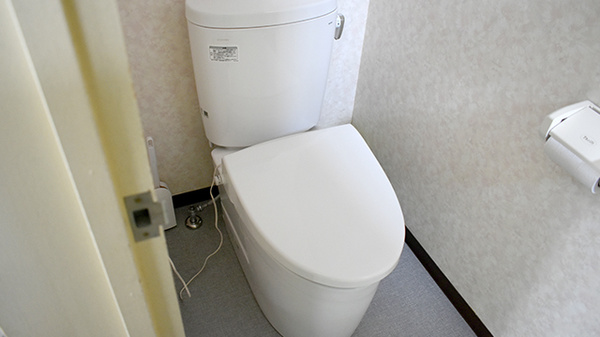 ウイン薬局丹沢店のお手洗い