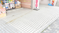 カシワバ薬局柏葉店の駐車場