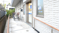 クオール薬局たちばな台店の入口