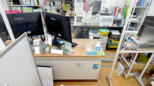 こじか薬局銀座通り店の受付/カウンター