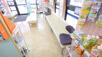 クオール薬局平塚四之宮店の待合スペース