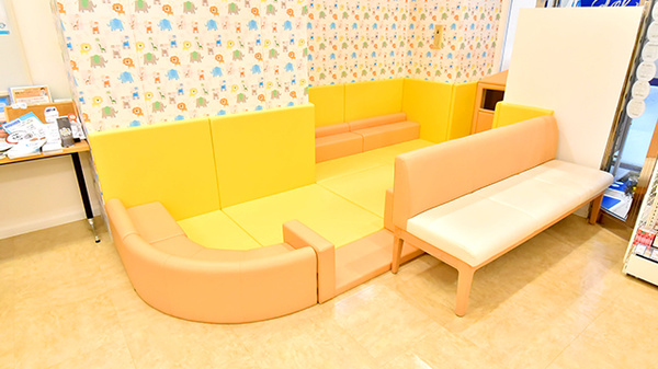 クオール薬局つづき店のキッズ用設備