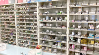 トマト薬局希望が丘店の薬棚