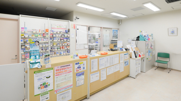 ファイン薬局川崎店の受付/カウンター
