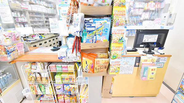 クオール薬局稲村ヶ崎店の受付/カウンター