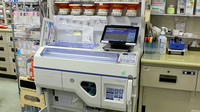 三進堂薬局新横浜店の調剤器具