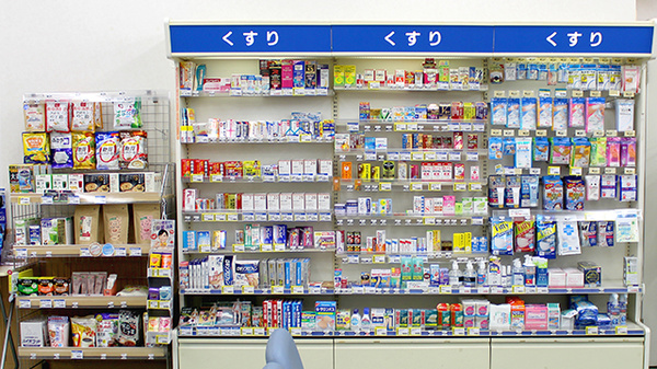 日本調剤　港北薬局の一般医薬品