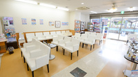 薬局メディクス センター南店の待合スペース