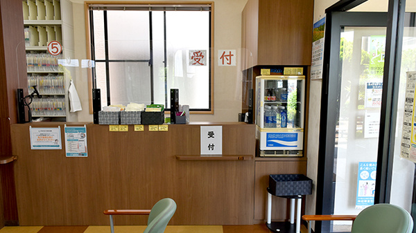 サンライズ薬局大岡店の受付/カウンター