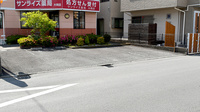 サンライズ薬局大岡店の駐車場