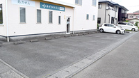 あすぴお薬局道原店の駐車場