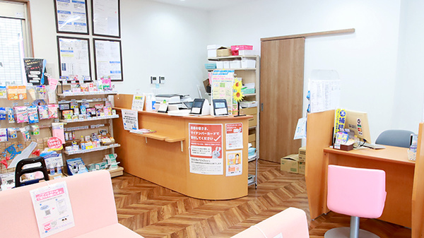 みなみ薬局の受付/カウンター