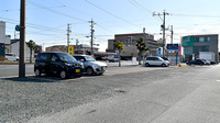 ユタカ薬局の駐車場
