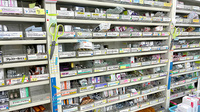 うさぎ薬局　仁科店の薬棚
