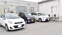 志賀プリスケア薬局の駐車場