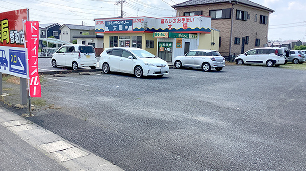 あすなろ薬局香取店の駐車場