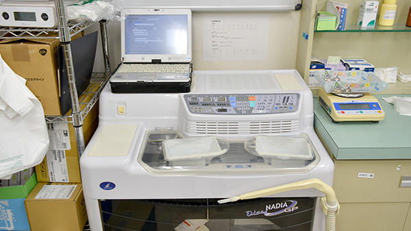 小中台町アズール調剤薬局の調剤器具