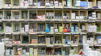 セントラル薬局末広店の薬棚