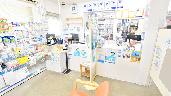 クオール薬局勝田台店の受付/カウンター