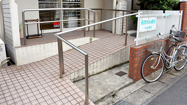 ベル薬局　白金店のバリアフリー設備