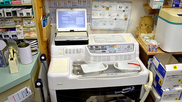 ベル薬局　茂原の調剤器具