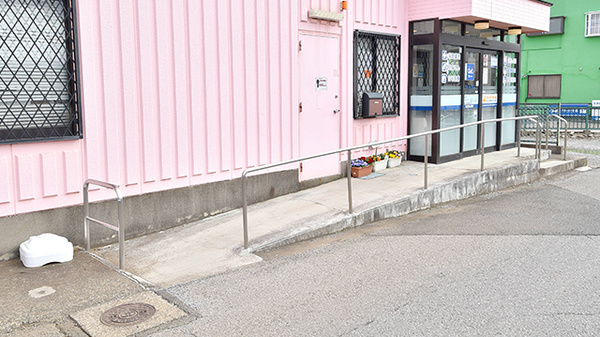 クオール薬局八街店のバリアフリー設備