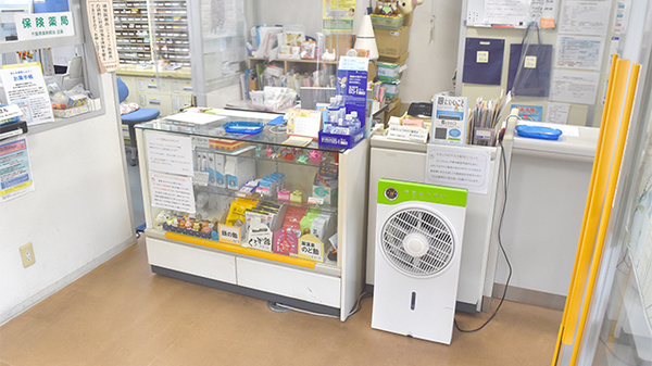 ライフ中央薬局の受付/カウンター