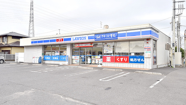 ローソンクオール薬局市原八幡店の外観
