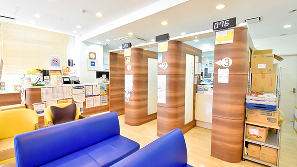 クオール薬局妙典店の受付/カウンター