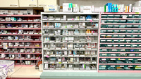 友愛薬局　勝田台店の薬棚