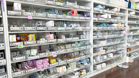友愛薬局　松戸センター店の薬棚
