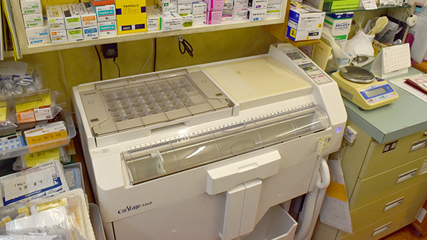 アオキ薬局の調剤器具