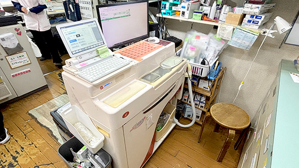 クスリのイトウ薬局の調剤器具