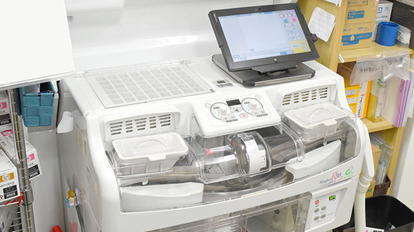 キタバ薬局　金剛西口店の調剤器具