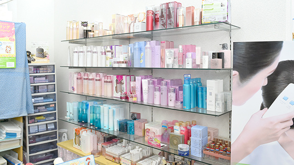 キタバ薬局　西山台店の化粧品